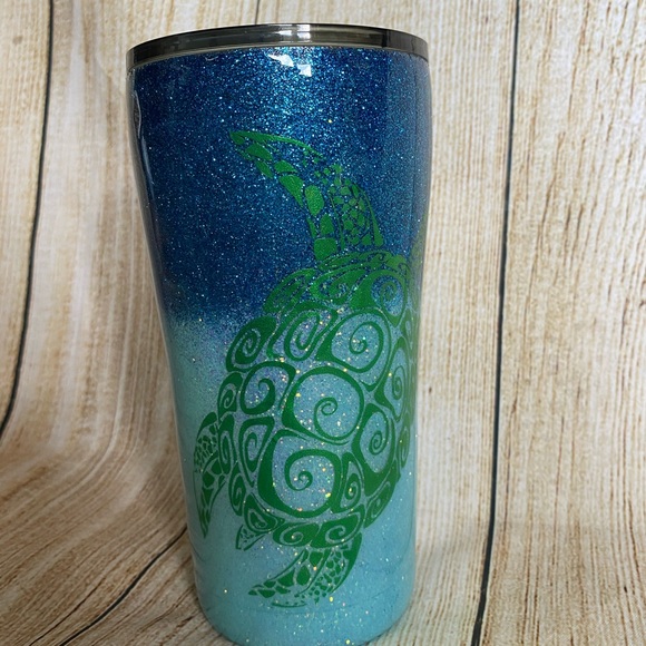 Sea Turtle Blue and Aqua 20 oz Glitter Tumbler - Picture 4 of 9